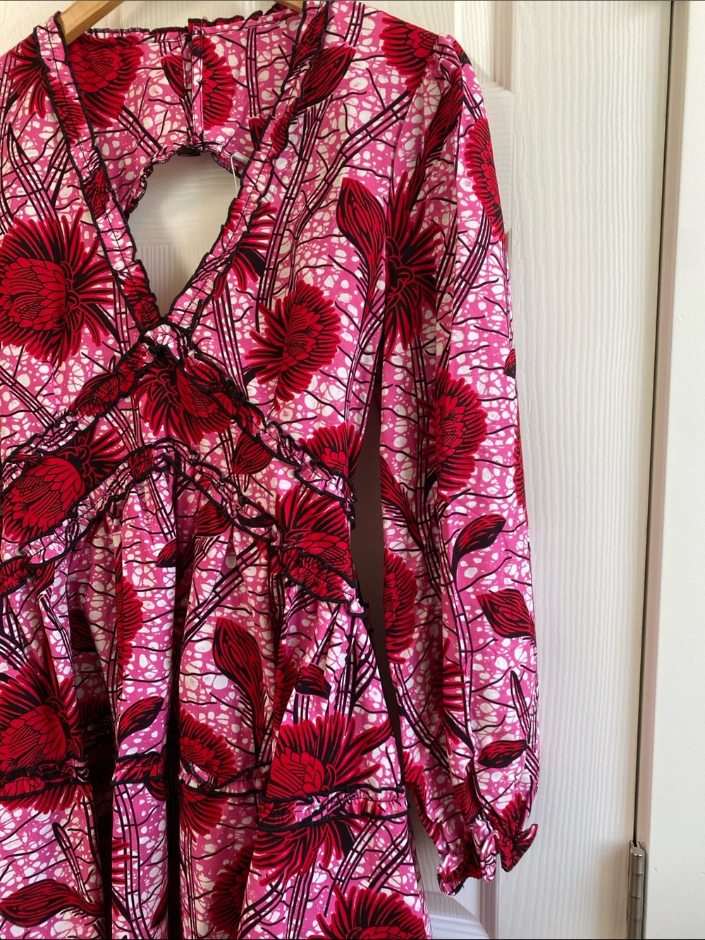 Kawesii Pink & Red Floral Tiered Dress - Picture 5 of 13
